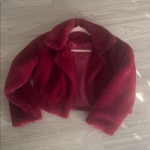 NWT BURGUNDY FAUX FUR COAT, S